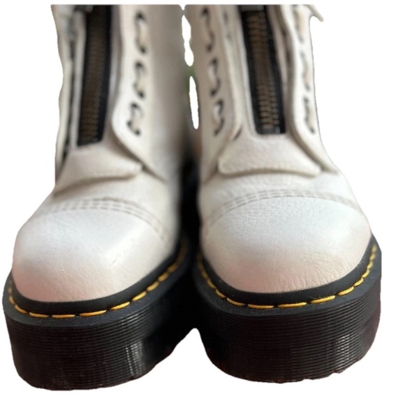 Dr. Martens Sinclair Platform Boots White Leather Front Zip Size 7 - Picture 11 of 13